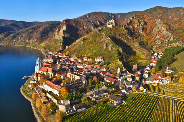 csm_Duernstein-Herbst-c-www.extremfotos.com_cbe47d7de3