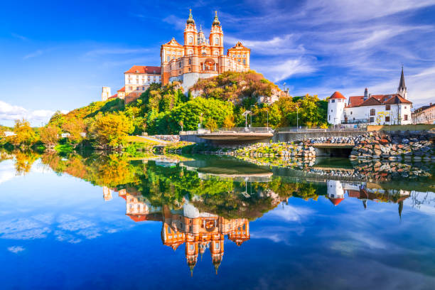 istockphoto-2075025154-612x612